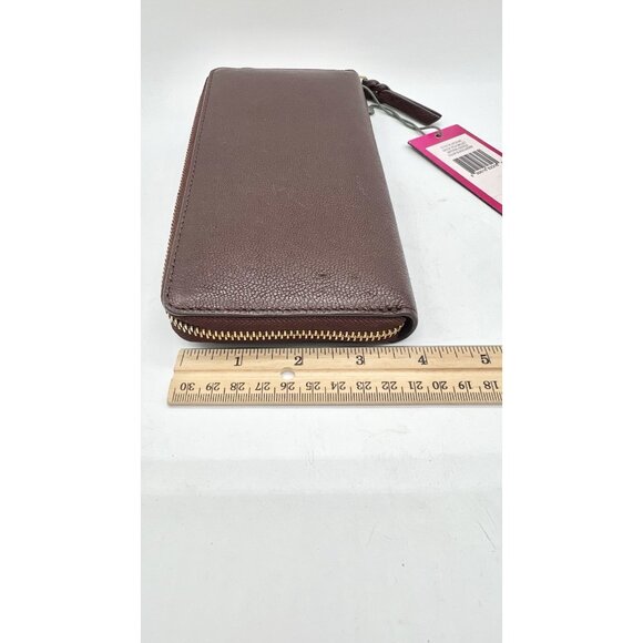 Vince Camuto Black Cherry Leather Wallet NWT - Picture 6 of 6